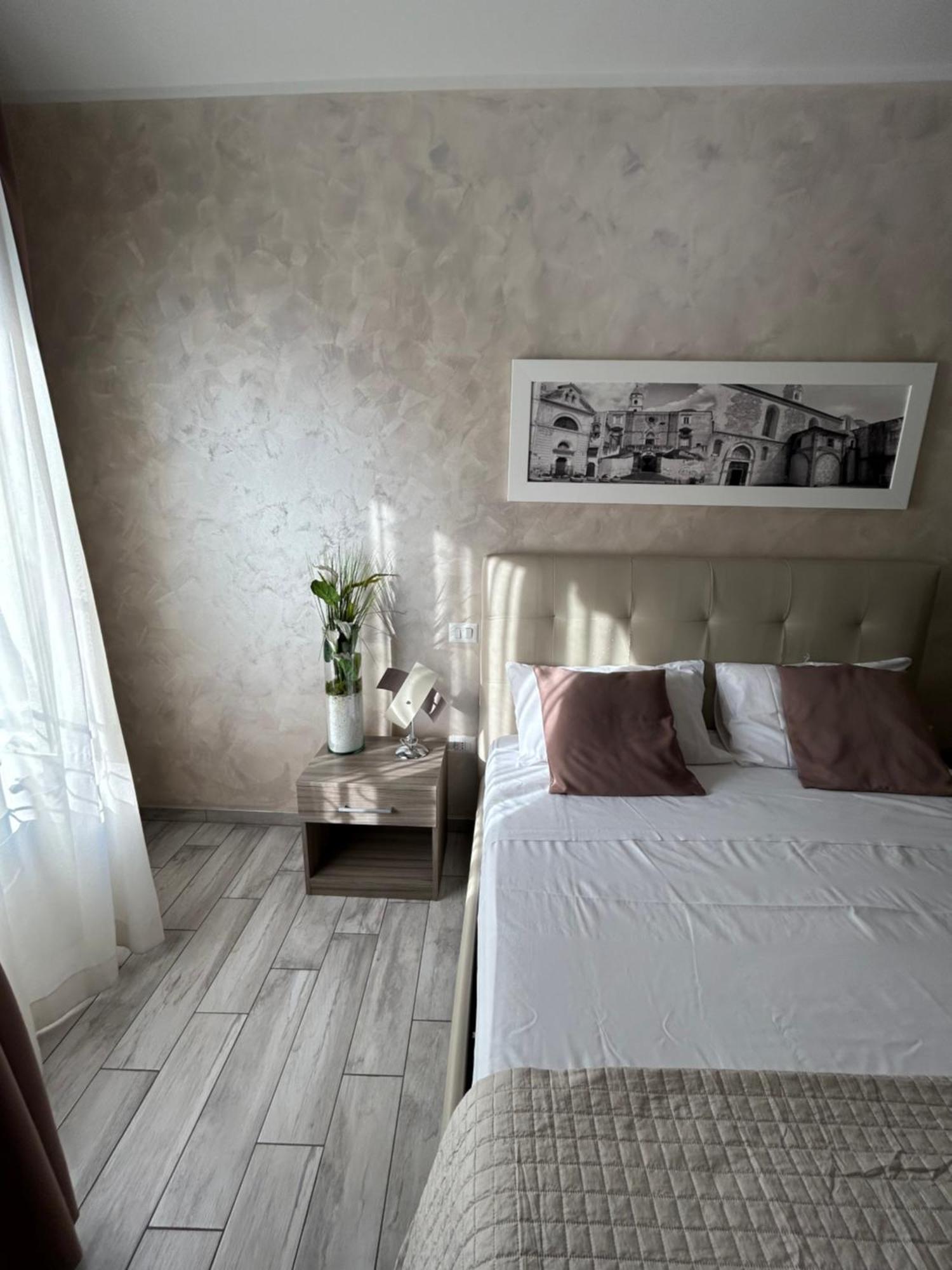 B&B Napoli Centrale N 74 Dış mekan fotoğraf