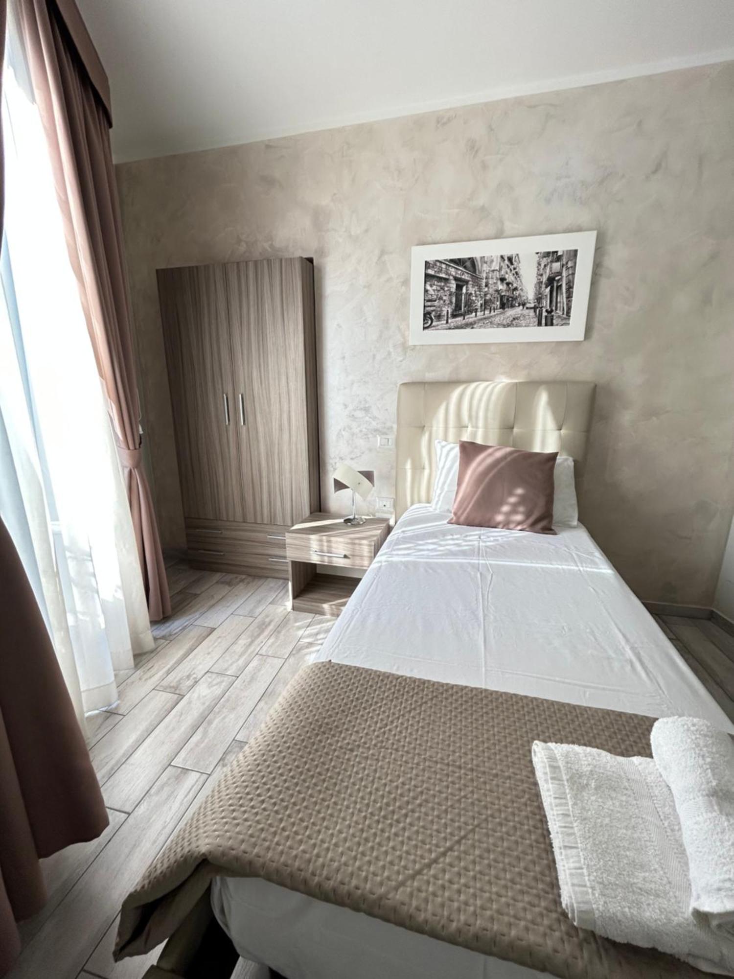 B&B Napoli Centrale N 74 Dış mekan fotoğraf