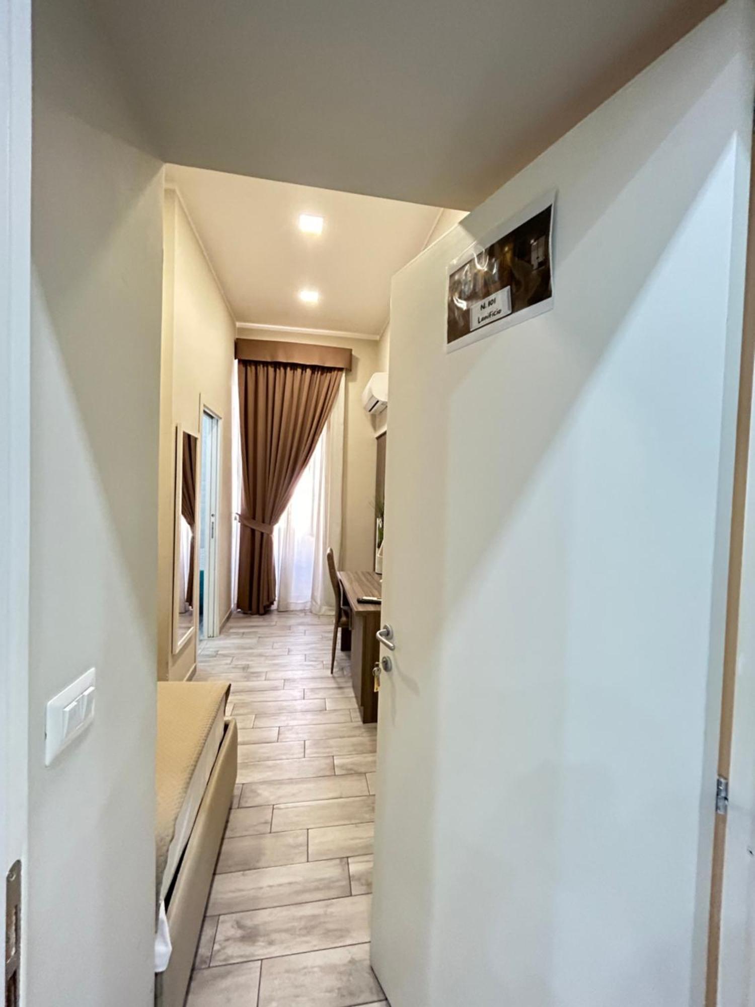 B&B Napoli Centrale N 74 Dış mekan fotoğraf